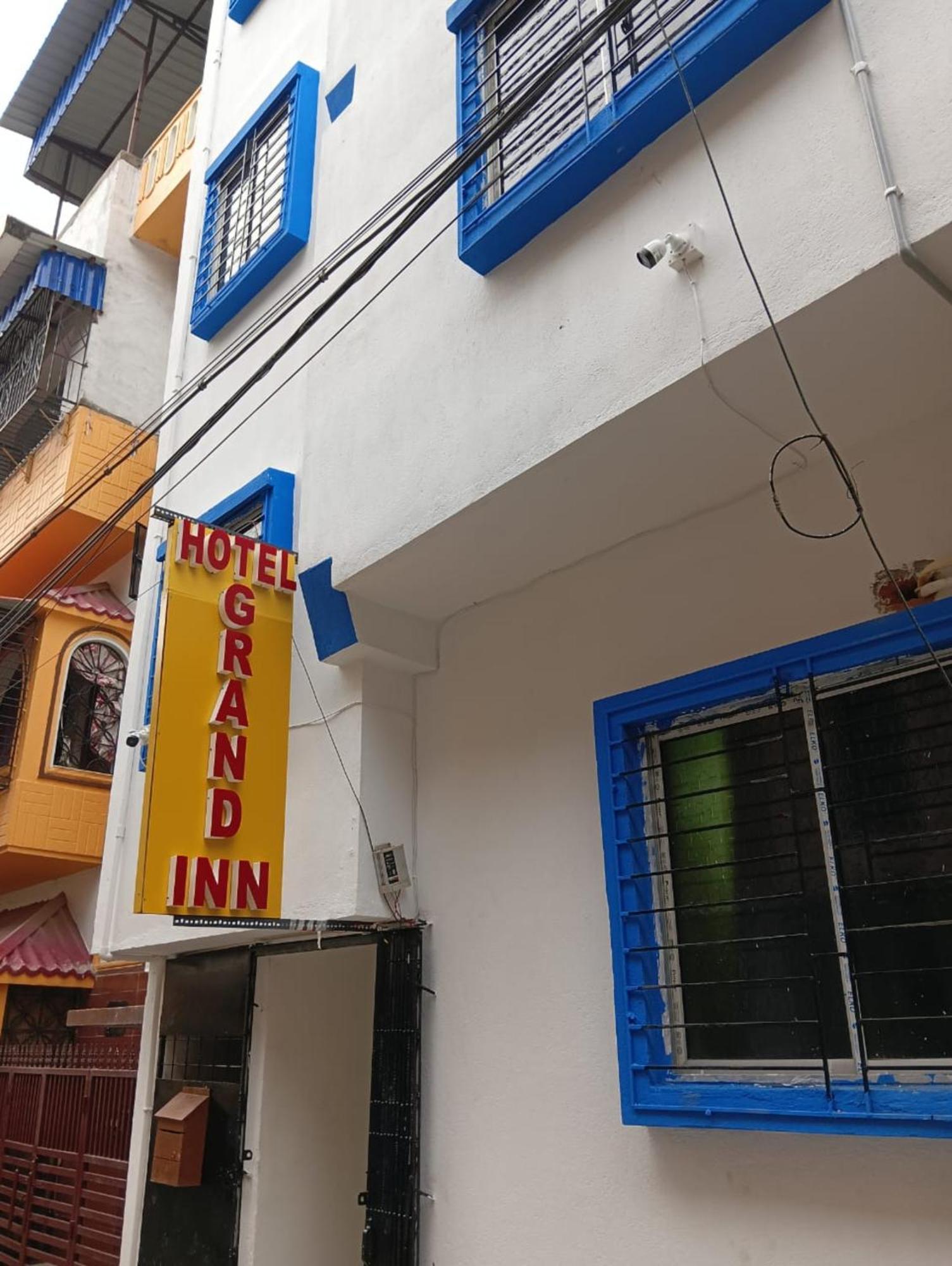 Goroomgo The Grand Inn Ruby Kolkata Exterior photo